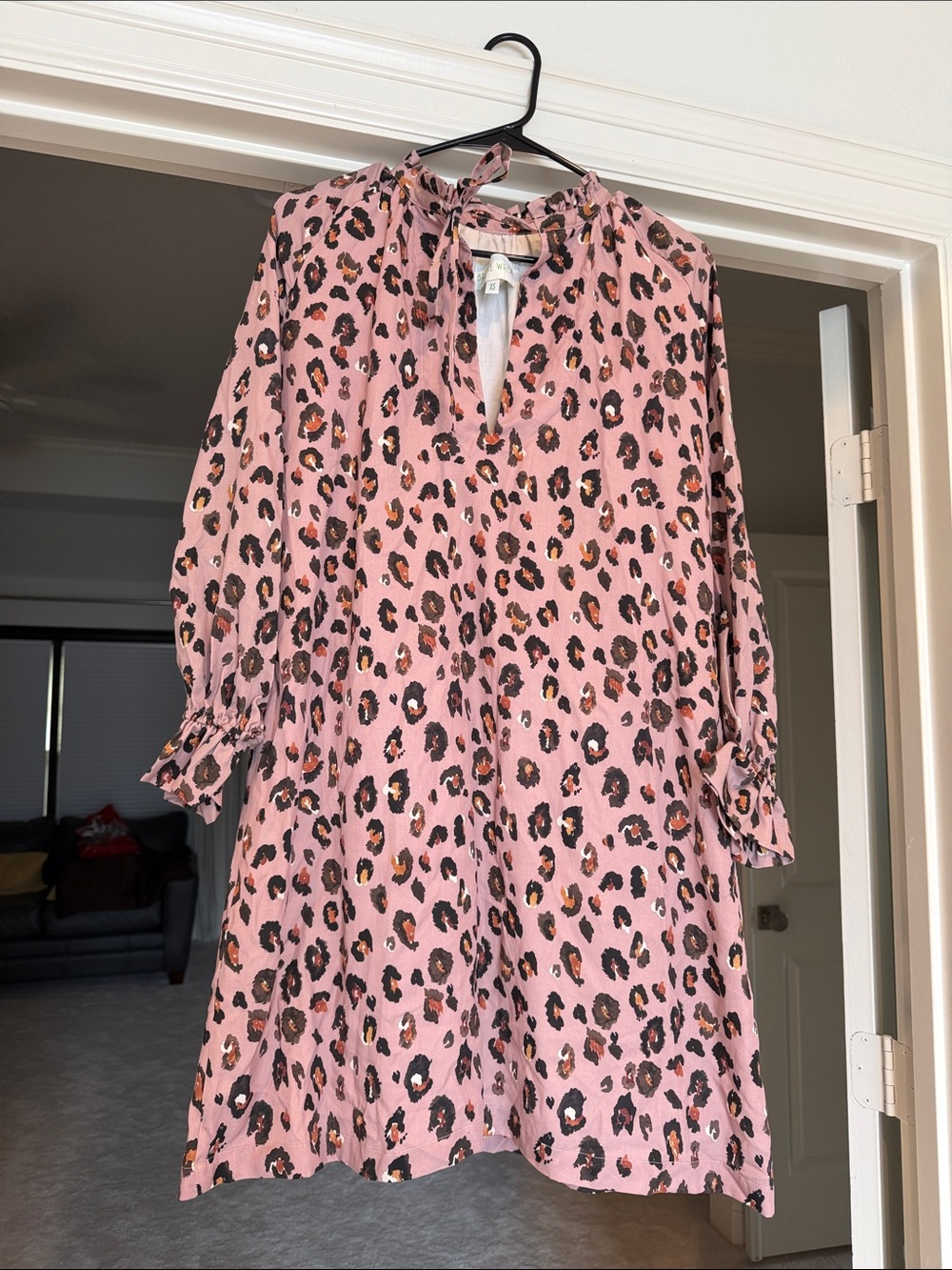 Brook Weight Pink Leopard Print Ruffle Collar Dress OVERSIZED